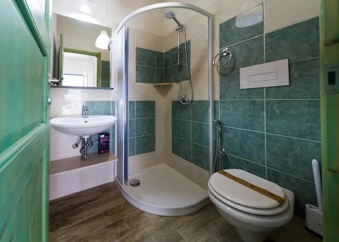 Albaria * Фавиньяна